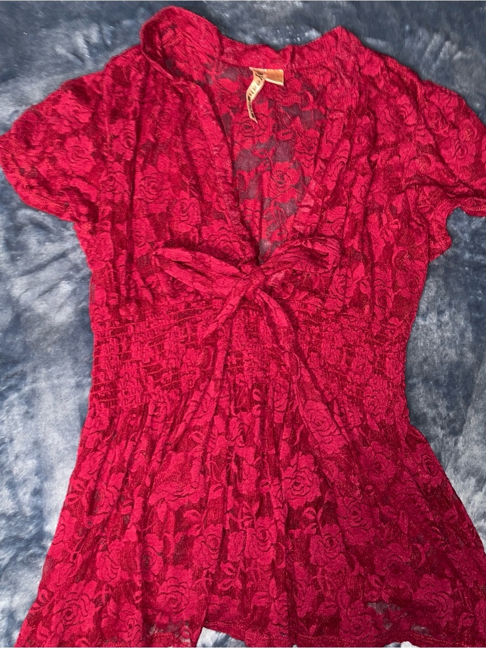 Eyeshadow Red Lace Top